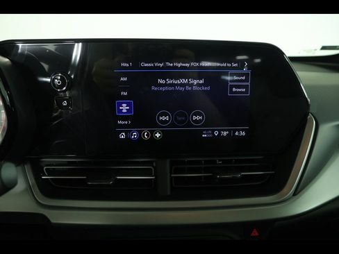 New 2026 Chevrolet Trax RS w/ Sunroof Package FWD image 18
