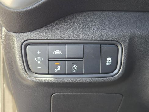 Used 2022 Kia Soul LX w/ Technology Package image 17