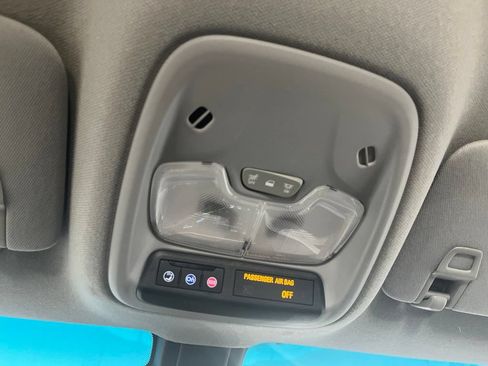 Used 2020 Chevrolet Bolt LT FWD image 72