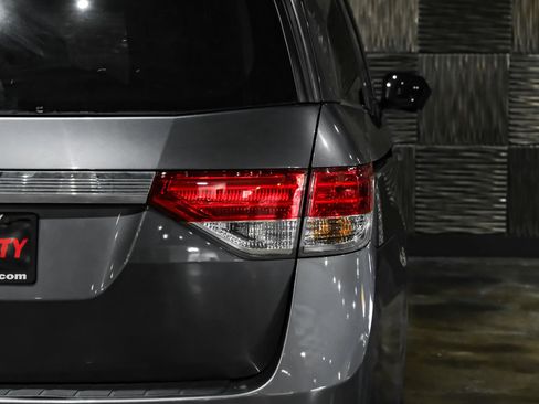 Used 2017 Honda Odyssey EX-L image 45