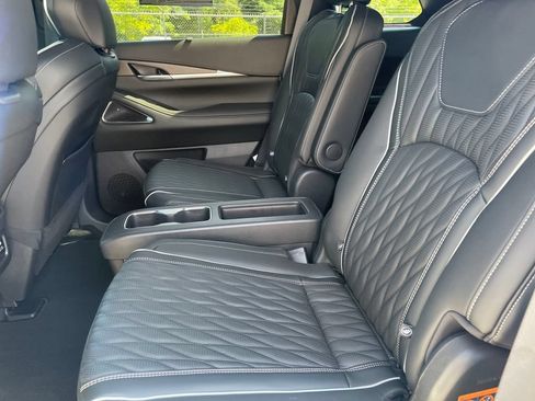 Certified 2026 INFINITI QX60 Autograph w/ Dark Cargo Package AWD/4WD image 12