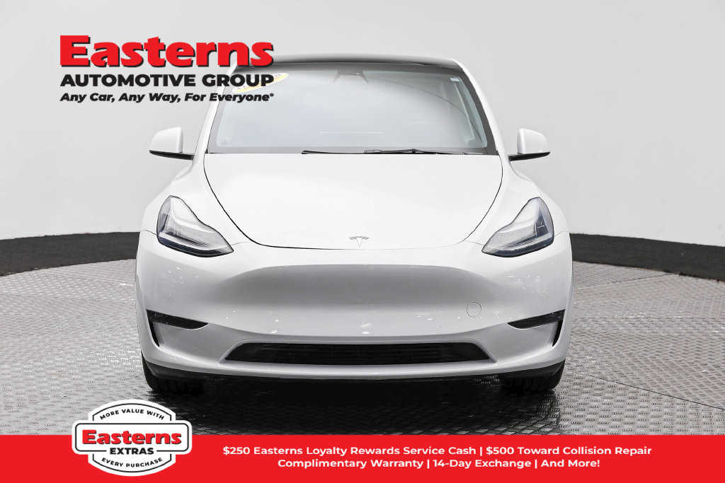 Used 2021 Tesla Model Y Long Range AWD/4WD image 3