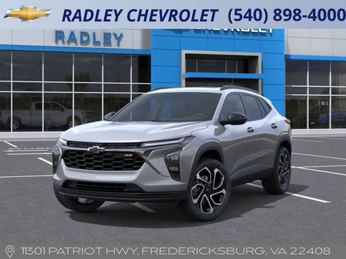 New 2026 Chevrolet Trax RS w/ Sunroof Package image 6