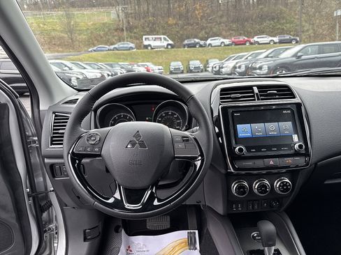 New 2025 Mitsubishi Outlander Sport SE image 15