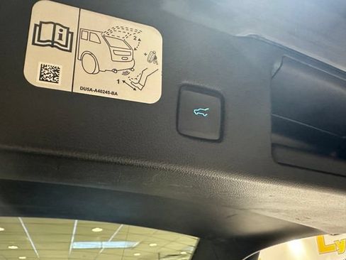 Used 2020 Ford Escape SEL AWD/4WD image 20