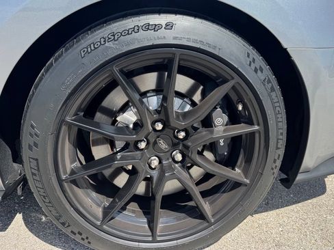 Used 2020 Ford Mustang Shelby GT350 w/ Technology Package RWD image 22