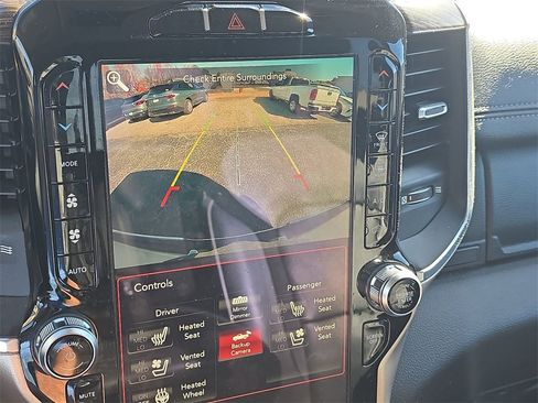 Used 2019 RAM 1500 Laramie image 23