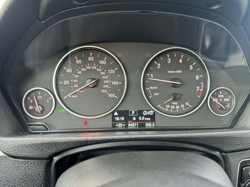 Used 2013 BMW 320i Sedan image 25