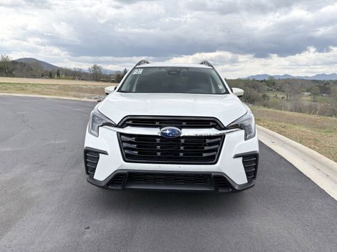 Certified 2025 Subaru Ascent Premium AWD/4WD image 2