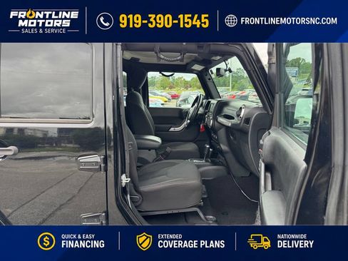 Used 2018 Jeep Wrangler Unlimited Sahara AWD/4WD image 10