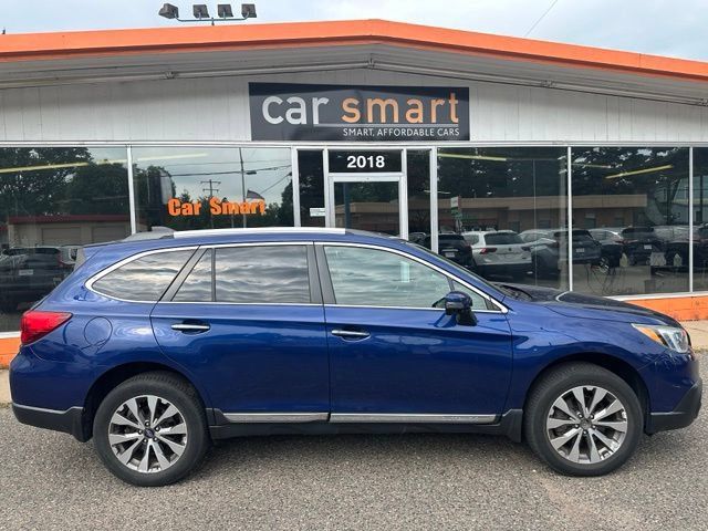 Used 2017 Subaru Outback 2.5i Touring w/ Popular Package #5A AWD/4WD image 8