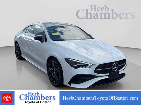 Used 2024 Mercedes-Benz CLA 250 4MATIC image 1