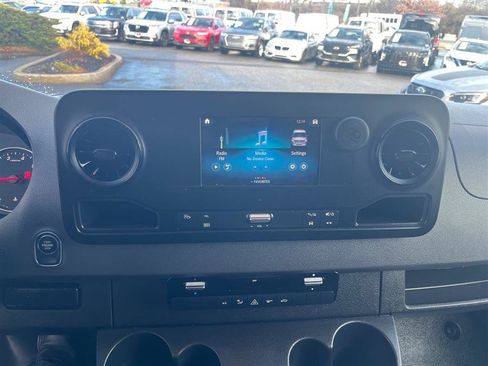 Used 2023 Mercedes-Benz Sprinter 2500 image 16