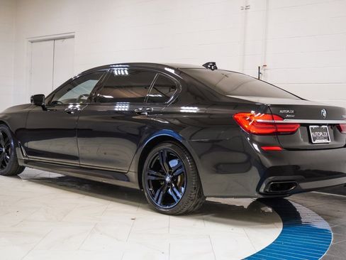 Used 2016 BMW 750i xDrive image 39