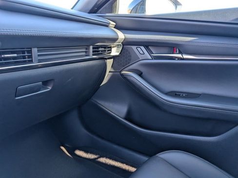 Used 2024 MAZDA MAZDA3 s image 28