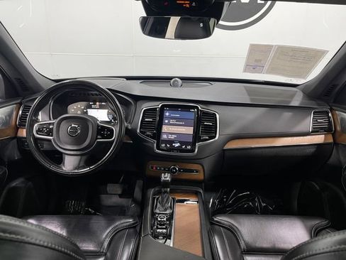 Used 2017 Volvo XC90 T6 Inscription w/ Vision Package image 20
