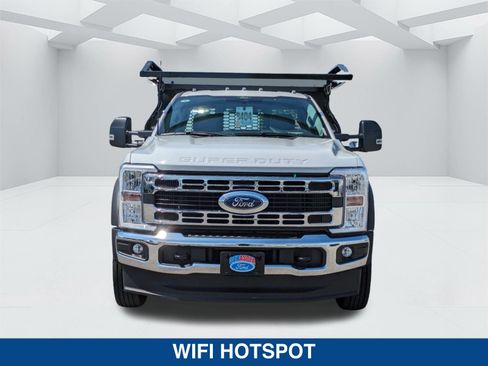 New 2024 Ford F450 XL w/ XL Chrome Package RWD image 9