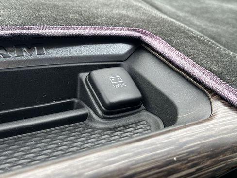 Used 2021 RAM 2500 Laramie image 30