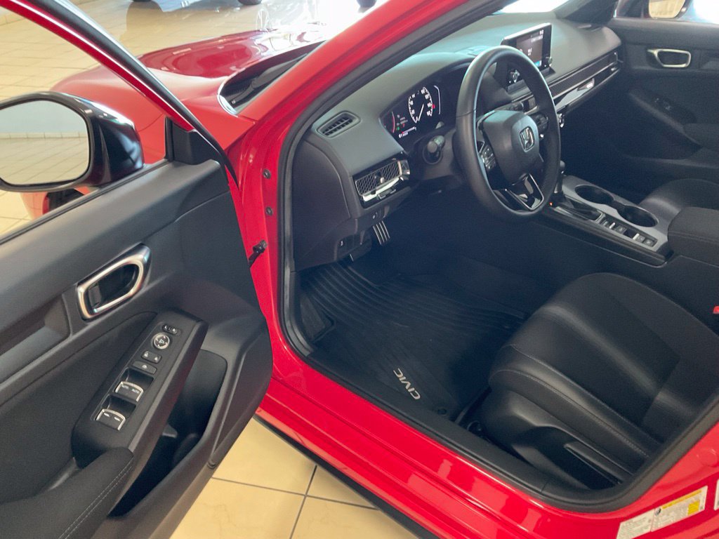 Used 2025 Honda Civic Sport image 10