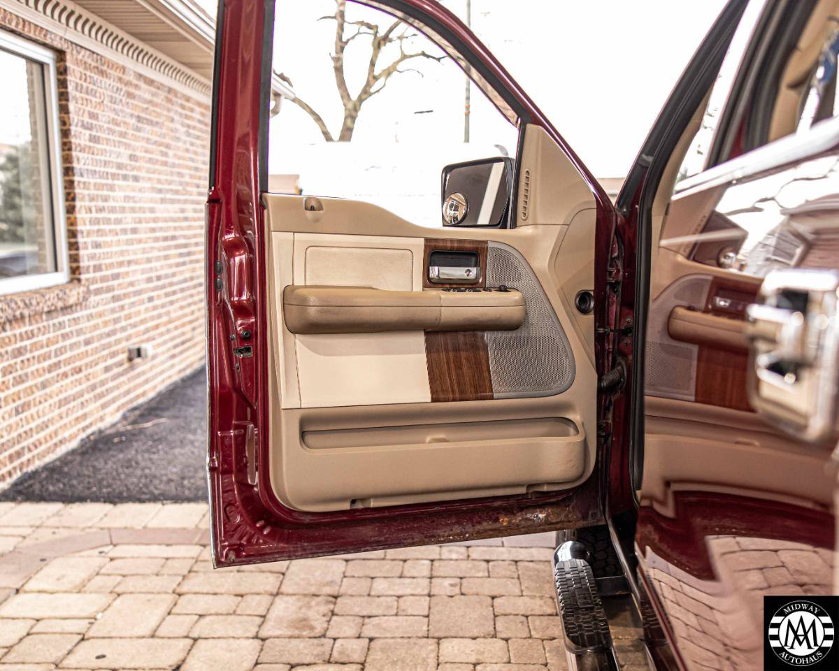 Used 2004 Ford F150 4x4 SuperCrew image 21