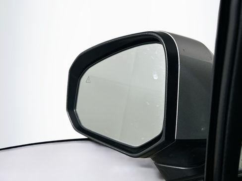 Used 2025 Hyundai Santa Fe SEL AWD/4WD image 16