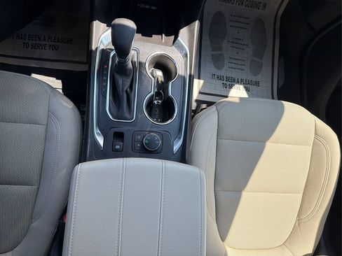 Used 2023 Chevrolet Traverse LT w/ LPO, Floor Liner Package AWD/4WD image 12