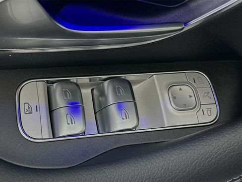 New 2026 Mercedes-Benz GLS 450 4MATIC image 18