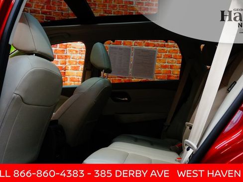 Certified 2024 Nissan Rogue SV w/ SV Premium Package AWD/4WD image 31