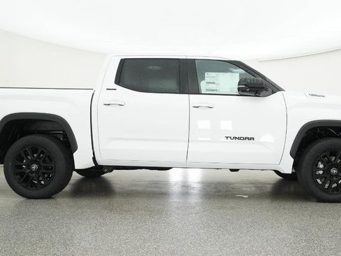 New 2026 Toyota Tundra Limited AWD/4WD image 5