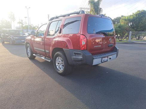 Used 2015 Nissan Xterra S w/ Value Package image 7
