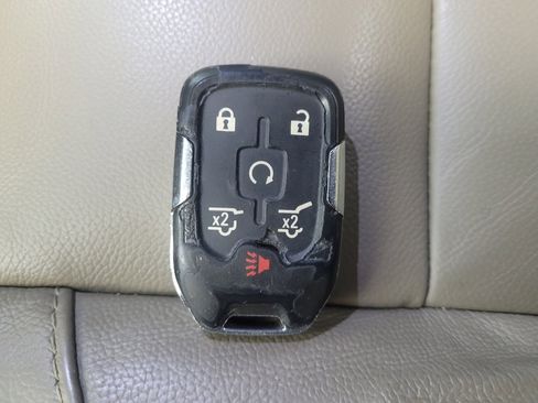 Used 2020 Chevrolet Tahoe LT w/ Luxury Package image 32