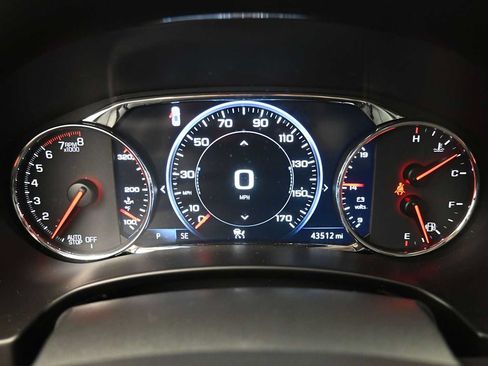 Used 2022 GMC Terrain Denali w/ Denali Premium Package AWD/4WD image 7
