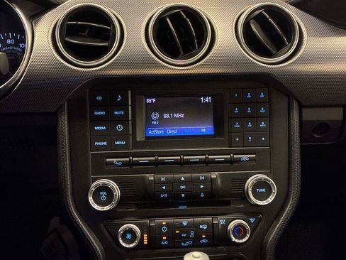 Used 2018 Ford Mustang GT RWD image 9