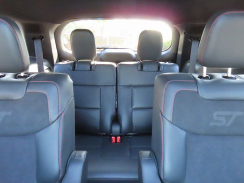 New 2026 Ford Explorer ST w/ Sun And Sound Package image 17