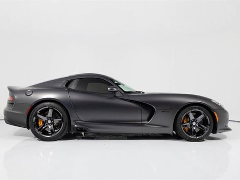 Used 2014 SRT Viper GTS RWD image 11