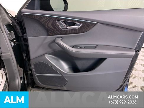 Used 2023 Audi Q8 Premium Plus image 39