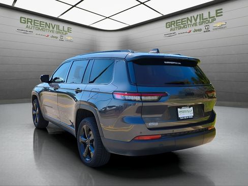 Used 2024 Jeep Grand Cherokee L Limited w/ Black Appearance Package image 5