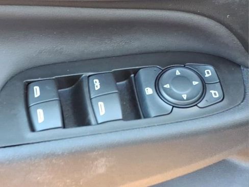 Used 2022 Chevrolet Equinox LT image 14