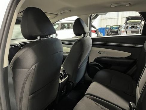 Used 2024 Hyundai Tucson SEL FWD image 18