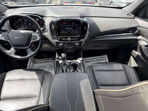 Used 2023 Chevrolet Traverse Premier w/ Redline Edition AWD/4WD image 19