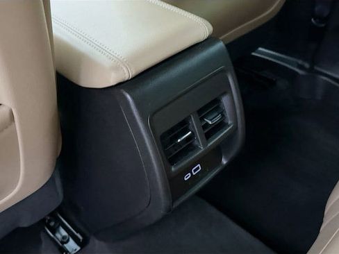 Used 2024 Cadillac XT4 Premium Luxury w/ Technology Package image 25