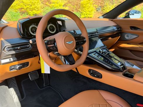 New 2026 Aston Martin V8 Vantage S image 3