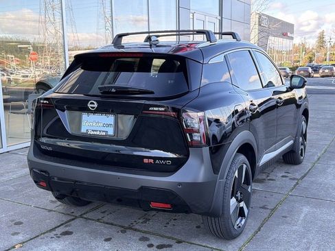 New 2026 Nissan Kicks SR w/ Cold Weather Package image 11