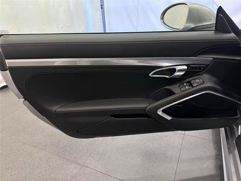 New 2025 Porsche 718 Cayman S image 17