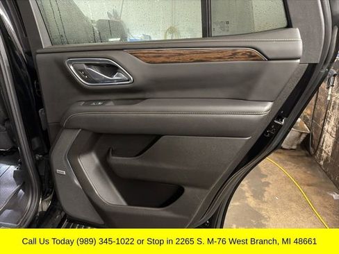 Used 2021 Chevrolet Tahoe Premier w/ Premium Package image 37