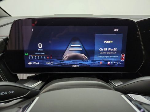 Used 2026 Chevrolet Tahoe RST w/ RST Capability Package AWD/4WD image 9