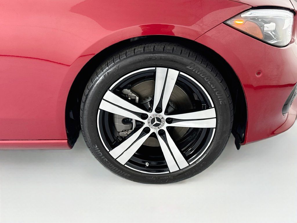 Certified 2025 Mercedes-Benz C 300 Sedan image 32