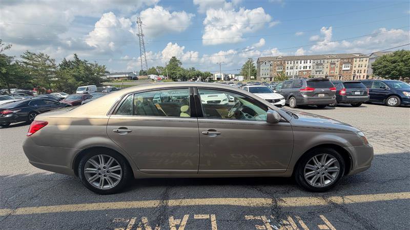 Used 2007 Toyota Avalon Limited FWD image 13