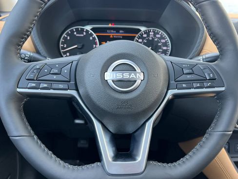 New 2025 Nissan Sentra SV w/ SV Premium Package image 25