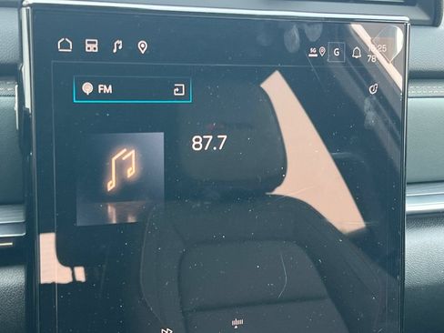 New 2027 GMC Terrain AT4 w/ Technology Package II AWD/4WD image 15
